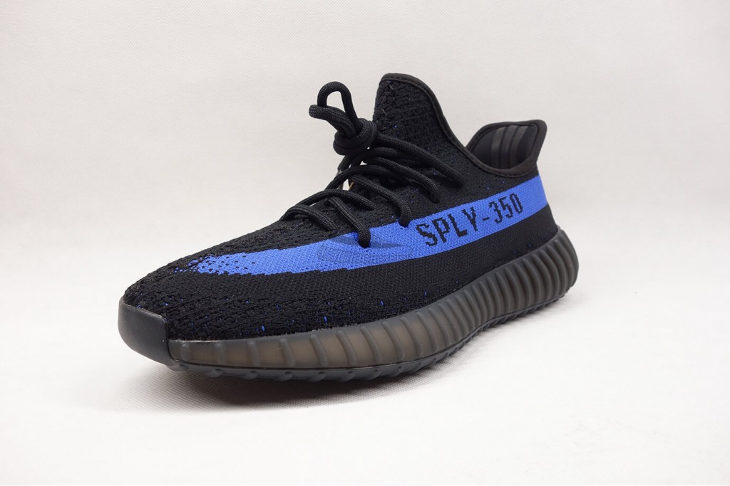 yeezy boost 350 v2 dazzling blue