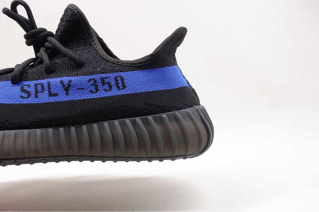 yeezy boost 350 v2 dazzling blue