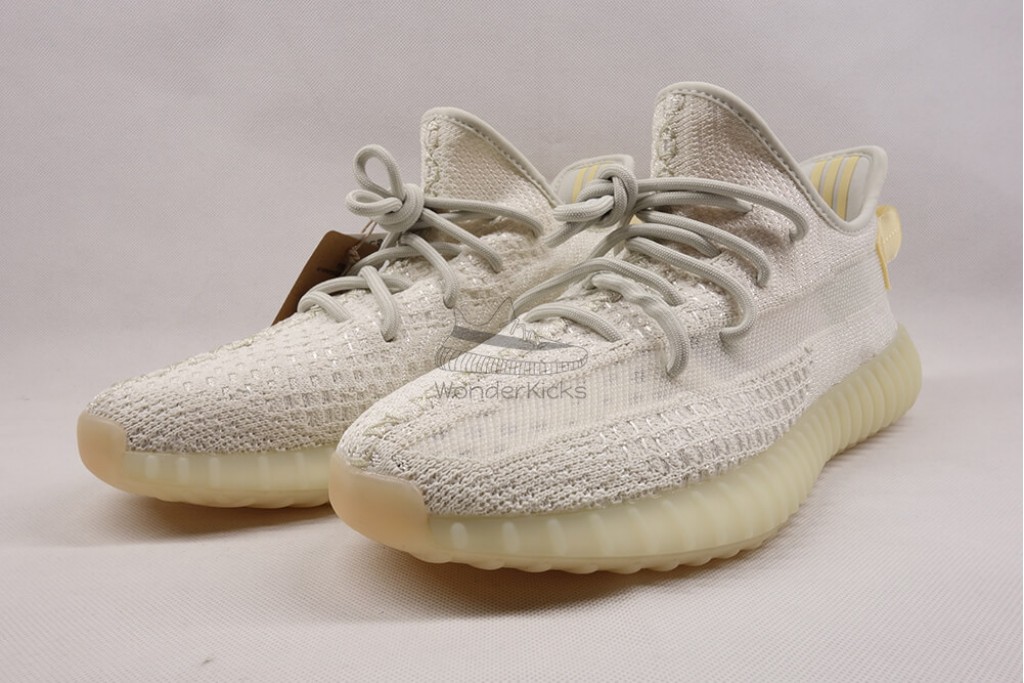 yeezy boost 350 v2 light