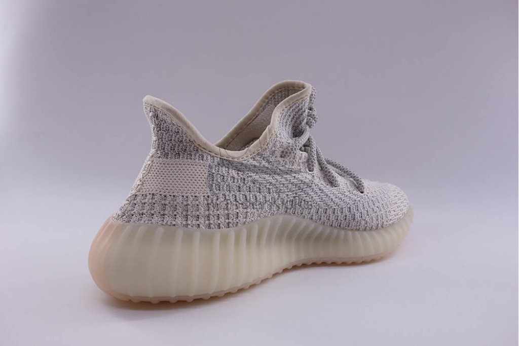 yeezy boost 350 v2 lundmark reflective