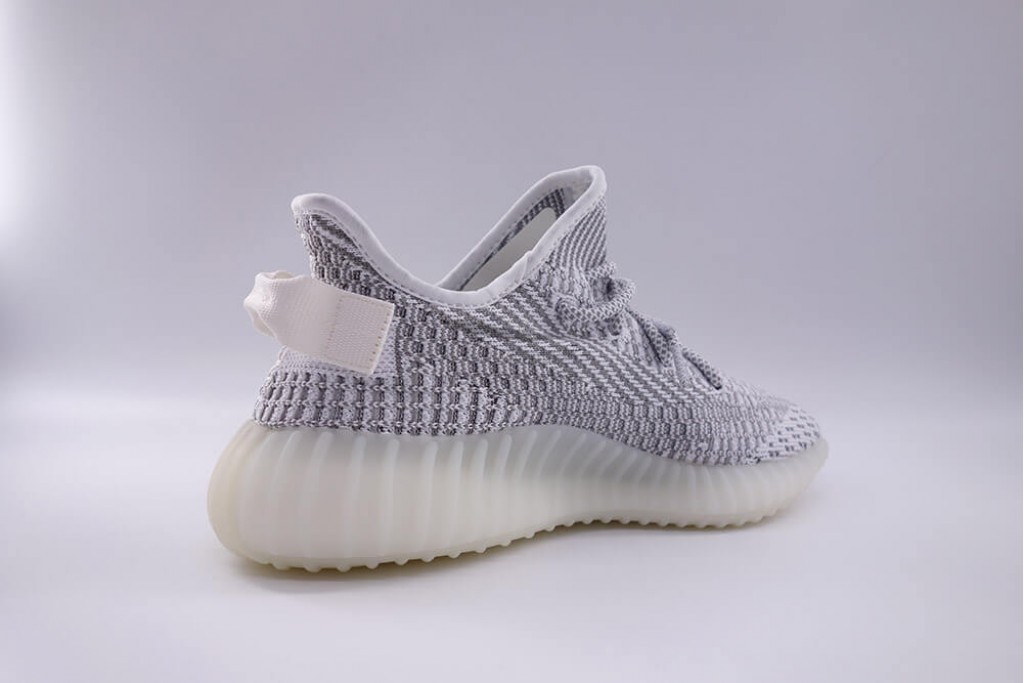 yeezy boost 350 v2 static (non reflective)