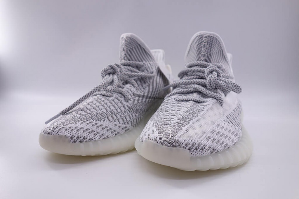 yeezy boost 350 v2 static (non reflective)