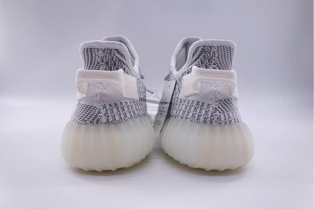 yeezy boost 350 v2 static (non reflective)