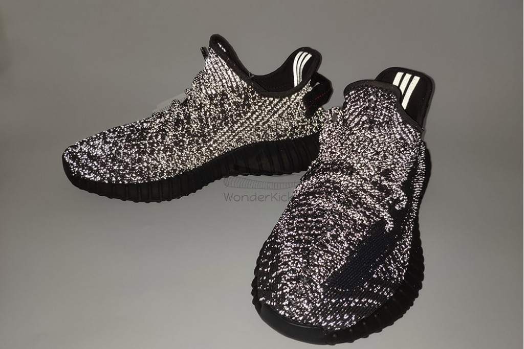 yeezy boost 350 v2 black static reflective