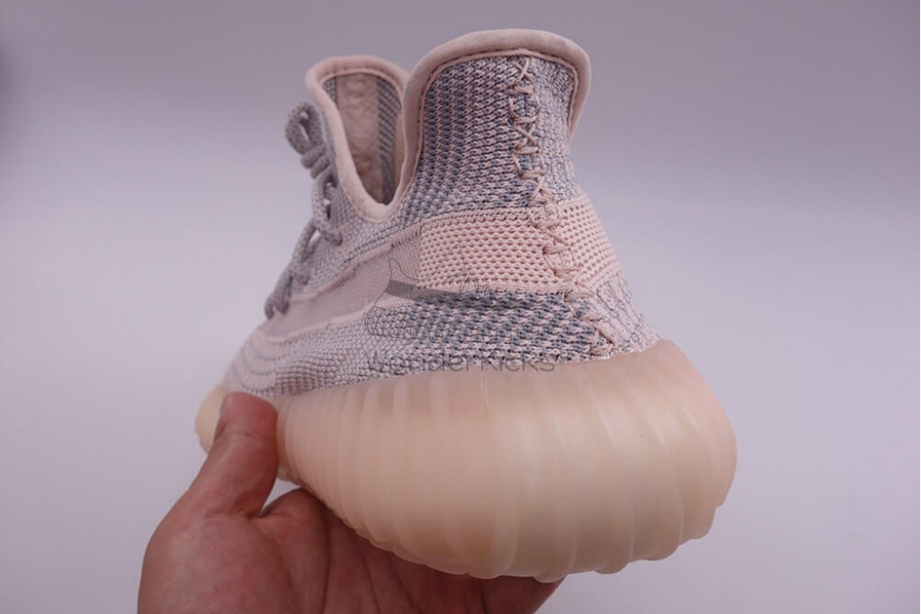 yeezy boost 350 v2 synth (non reflective)