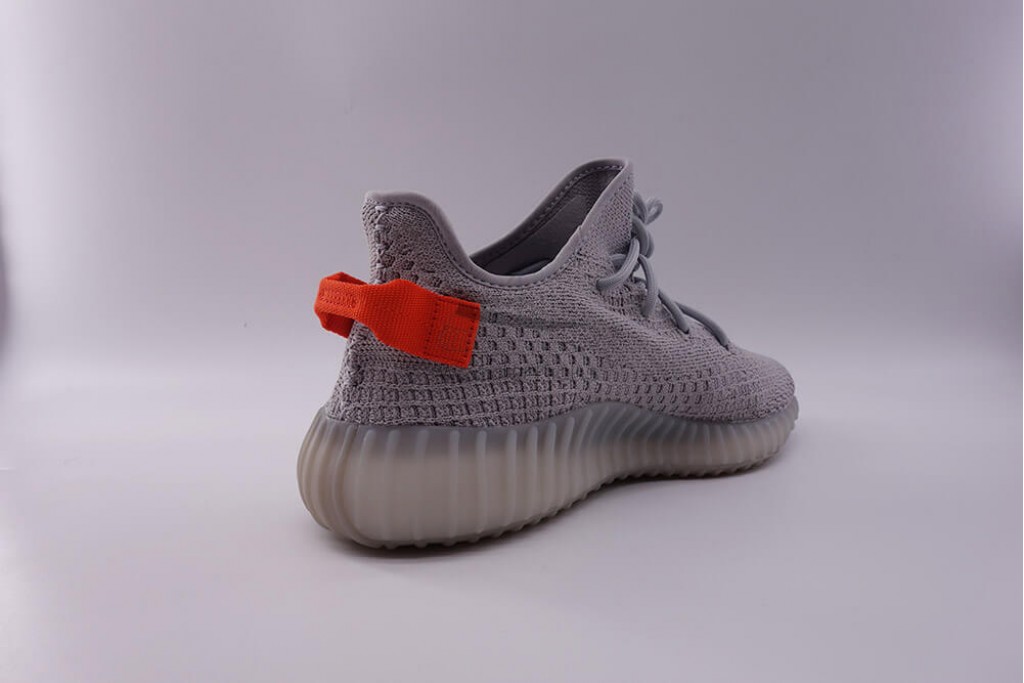 yeezy boost 350 v2 tail light