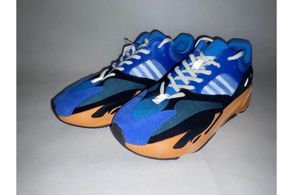 yeezy boost 700 bright blue