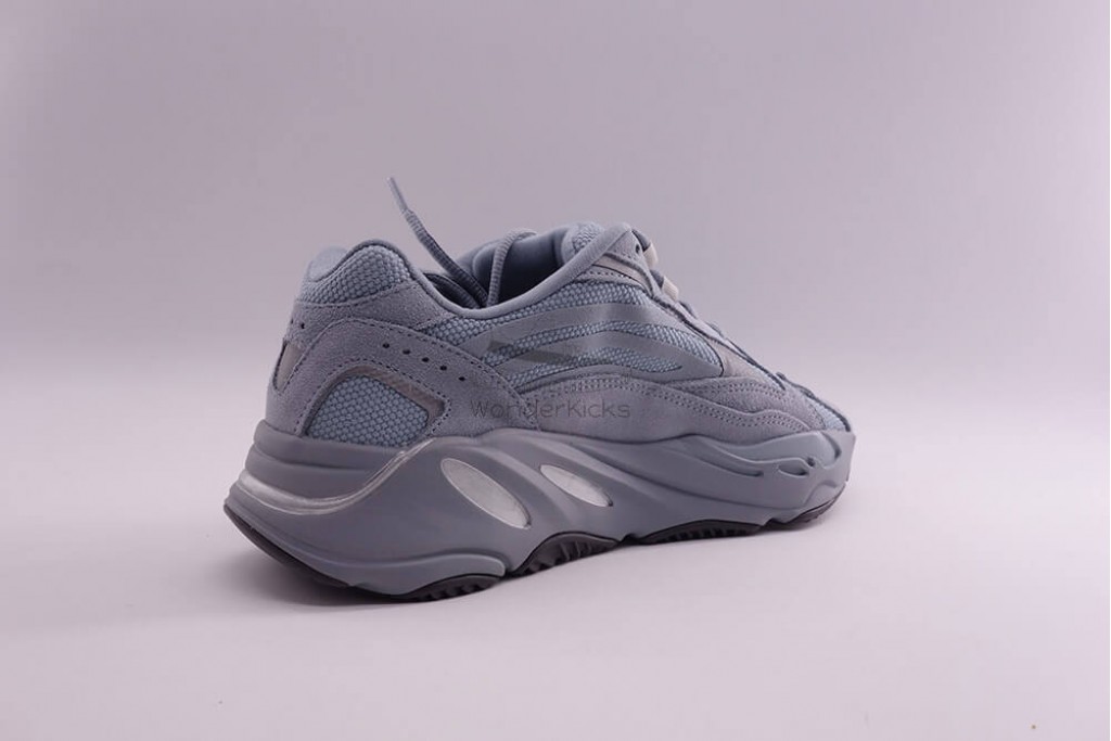 yeezy boost 700 v2 hospital blue