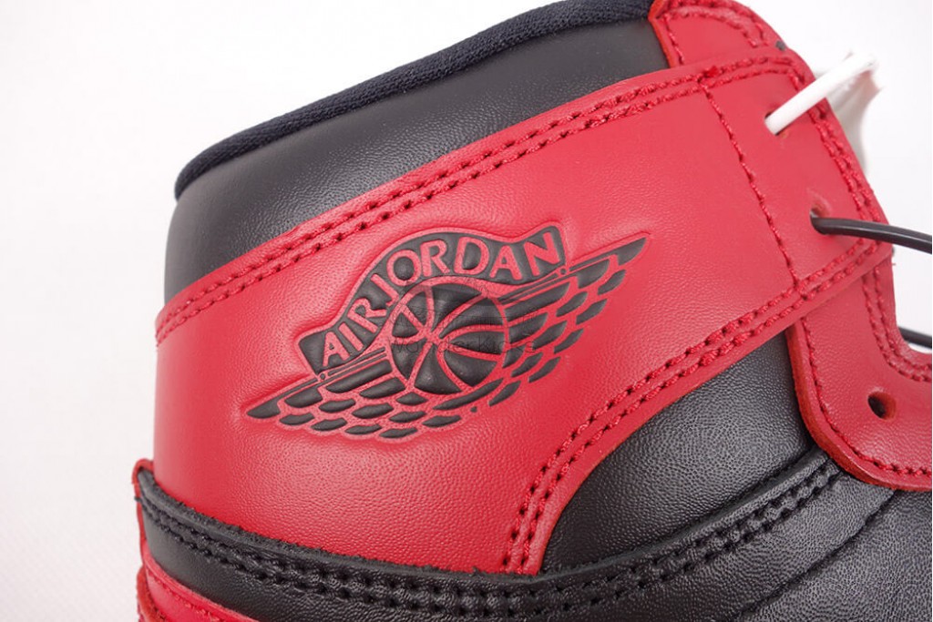 air jordan 1 retro high 85 varsity red