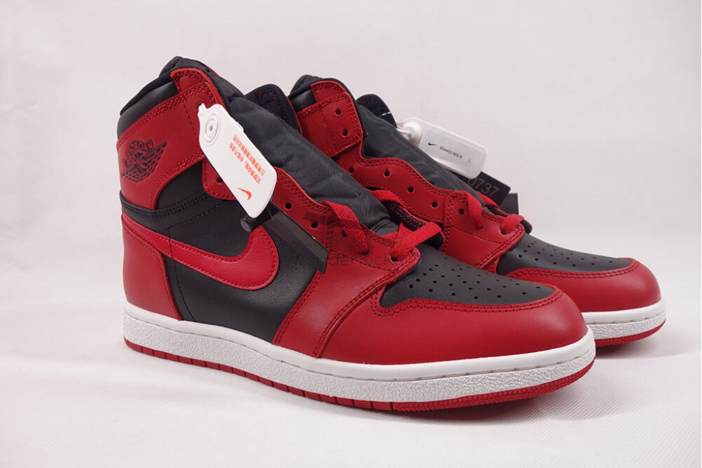 air jordan 1 retro high 85 varsity red