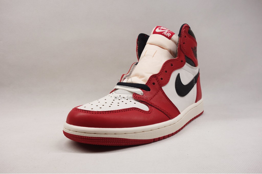 air jordan 1 retro high og chicago lost and found