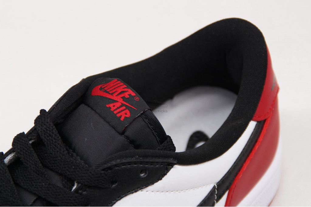 air jordan 1 retro low og black toe (2023)