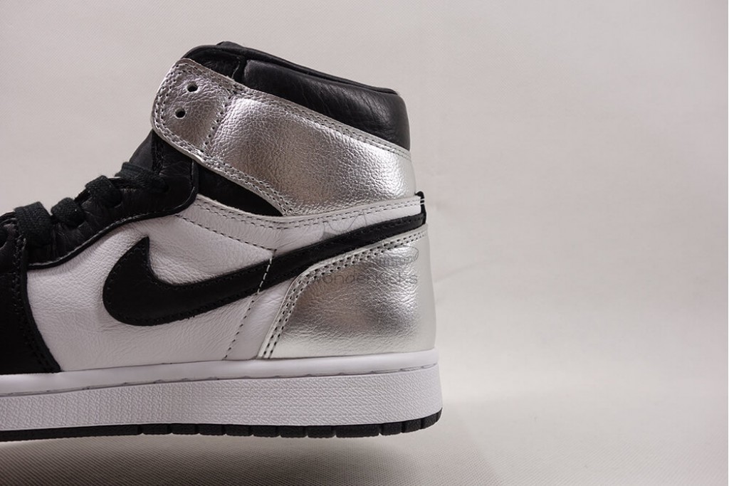 air jordan 1 retro high silver toe