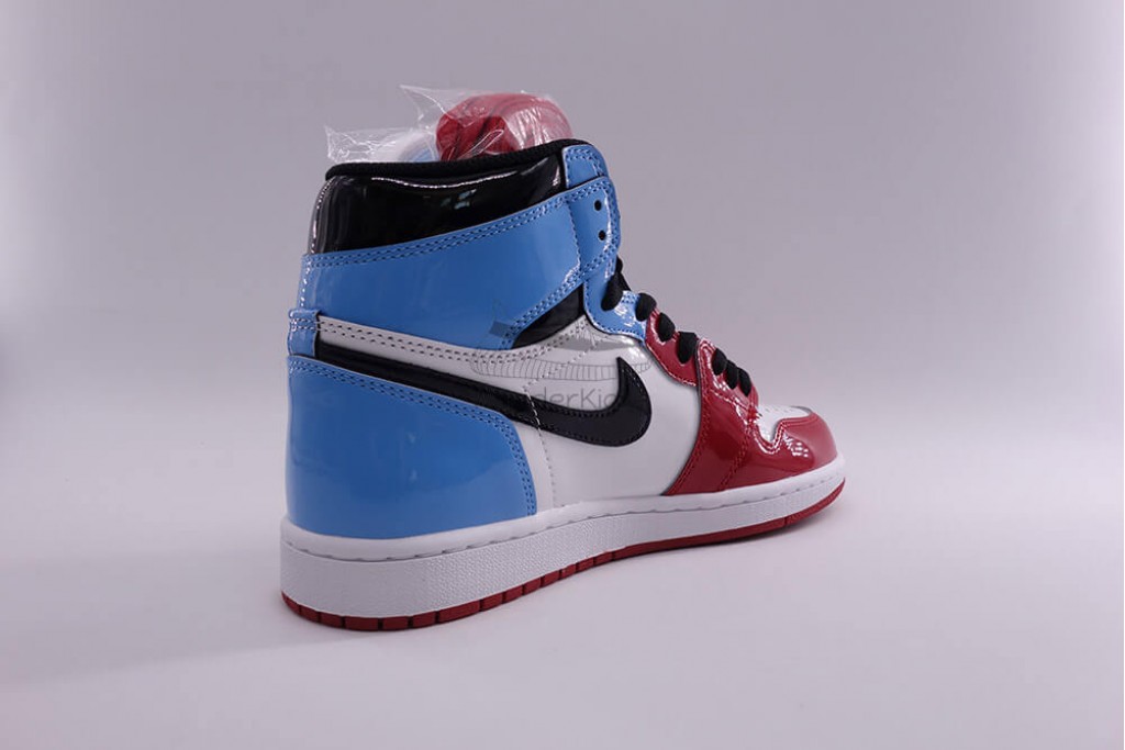 air jordan 1 retro high fearless unc chicago