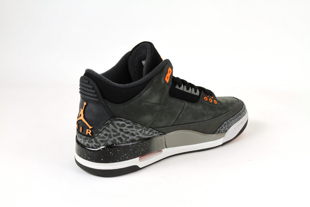 air jordan 3 retro fear pack (2023)