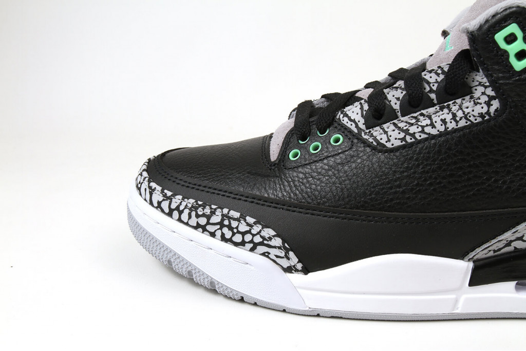 air jordan 3 retro green glow