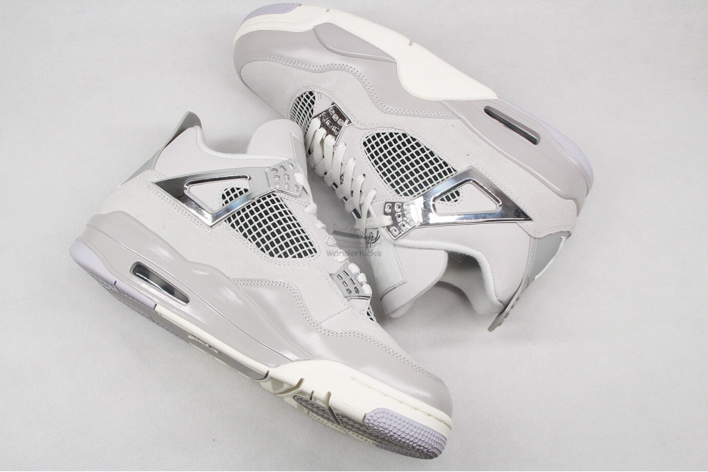 air jordan 4 retro frozen moments