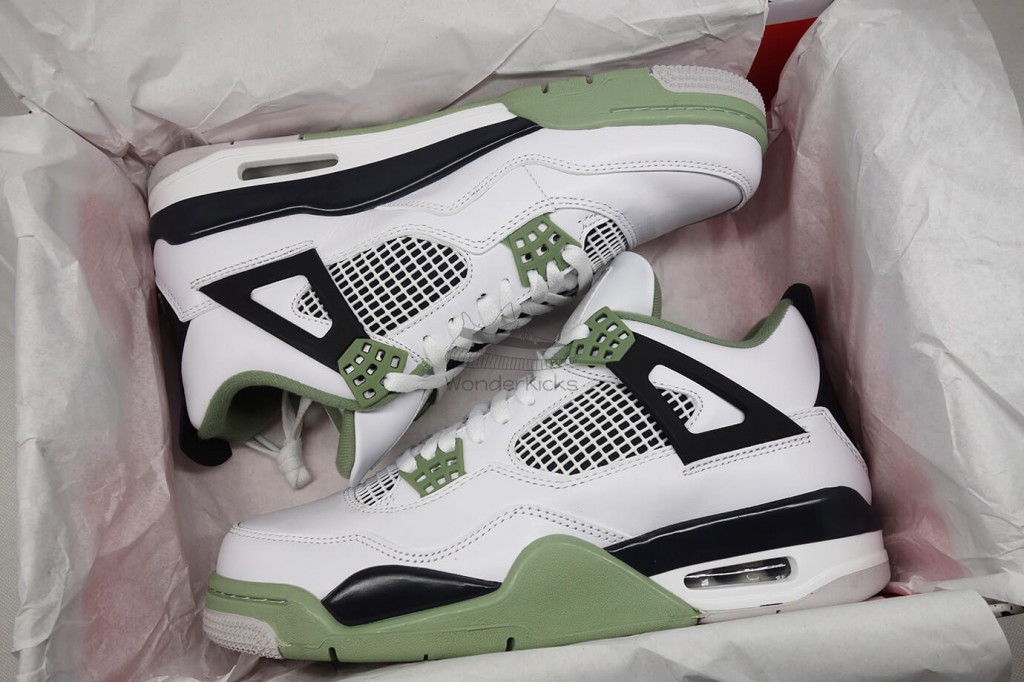 air jordan 4 retro seafoam