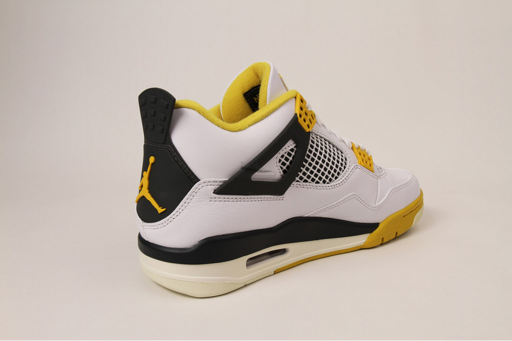 air jordan 4 retro vivid sulfur