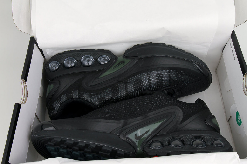 air max dn Sup*e black