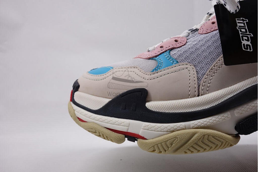 bc triple s trainer white blue pink