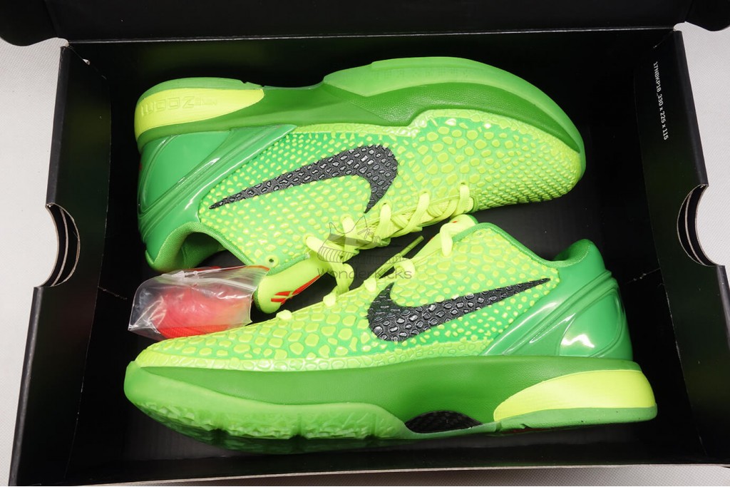 kobe 6 protro grinch (2020)