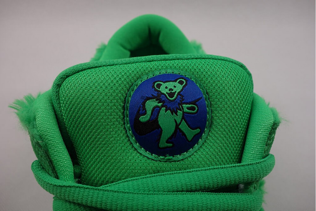 sb dunk low grateful dead bears green