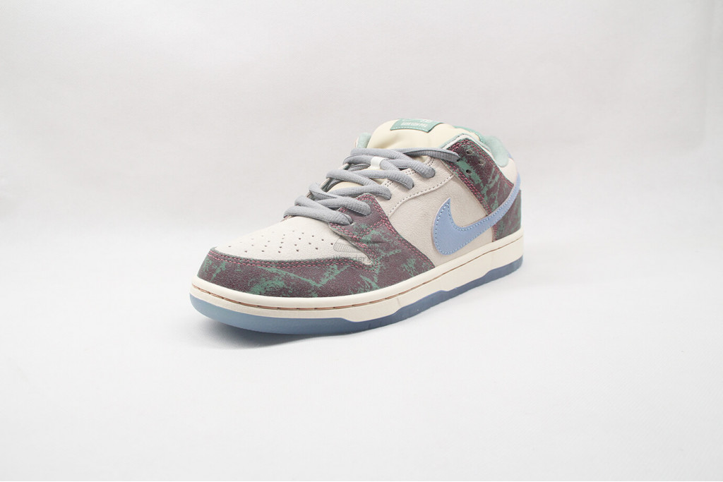 sb dunk low crenshaw skate club