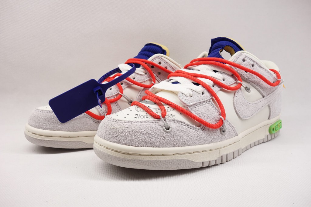 dunk low off white lot 13