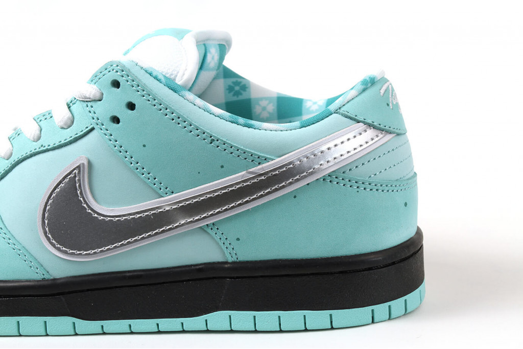 sb dunk low tiffany lobster