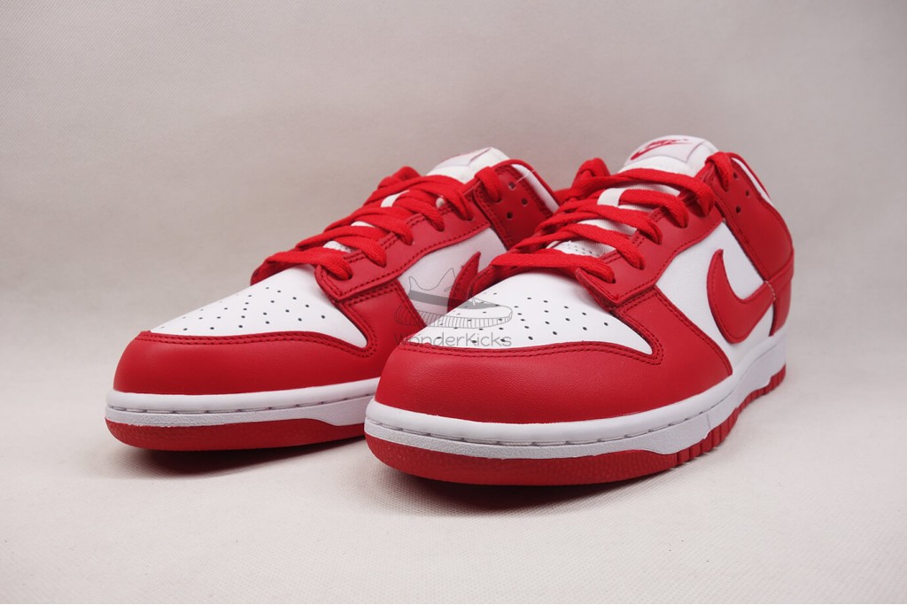 dunk low university red (2020)